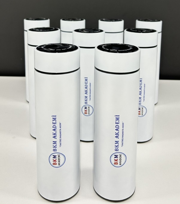 450 ML Isı Derecesi Gösteren Dijital Göstergeli Çelik Termos 417